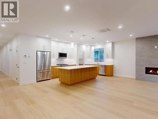 4164 BOWNESS AVE, Powell River