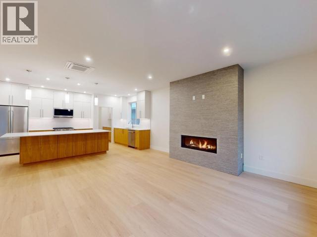 4164 BOWNESS AVE, Powell River