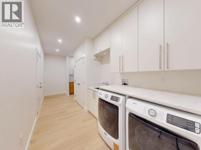 4164 BOWNESS AVE, Powell River