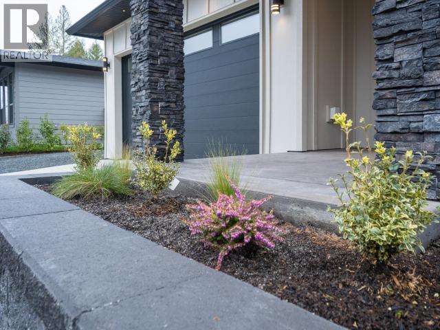 4164 BOWNESS AVE, Powell River