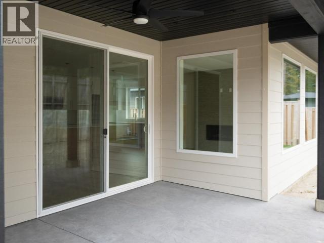 4164 BOWNESS AVE, Powell River