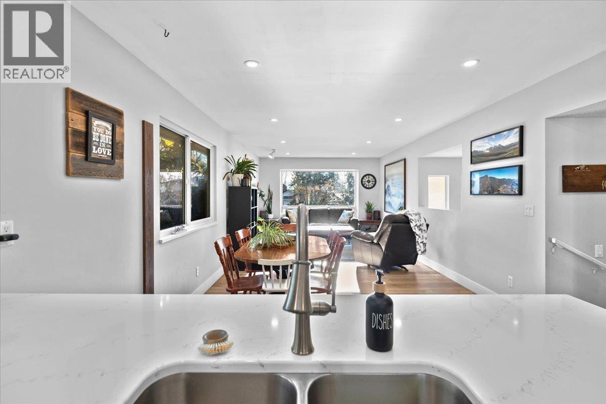 11751 DRIFTWOOD DRIVE, Maple Ridge