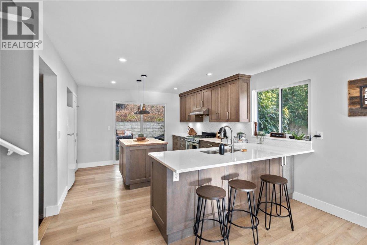 11751 DRIFTWOOD DRIVE, Maple Ridge