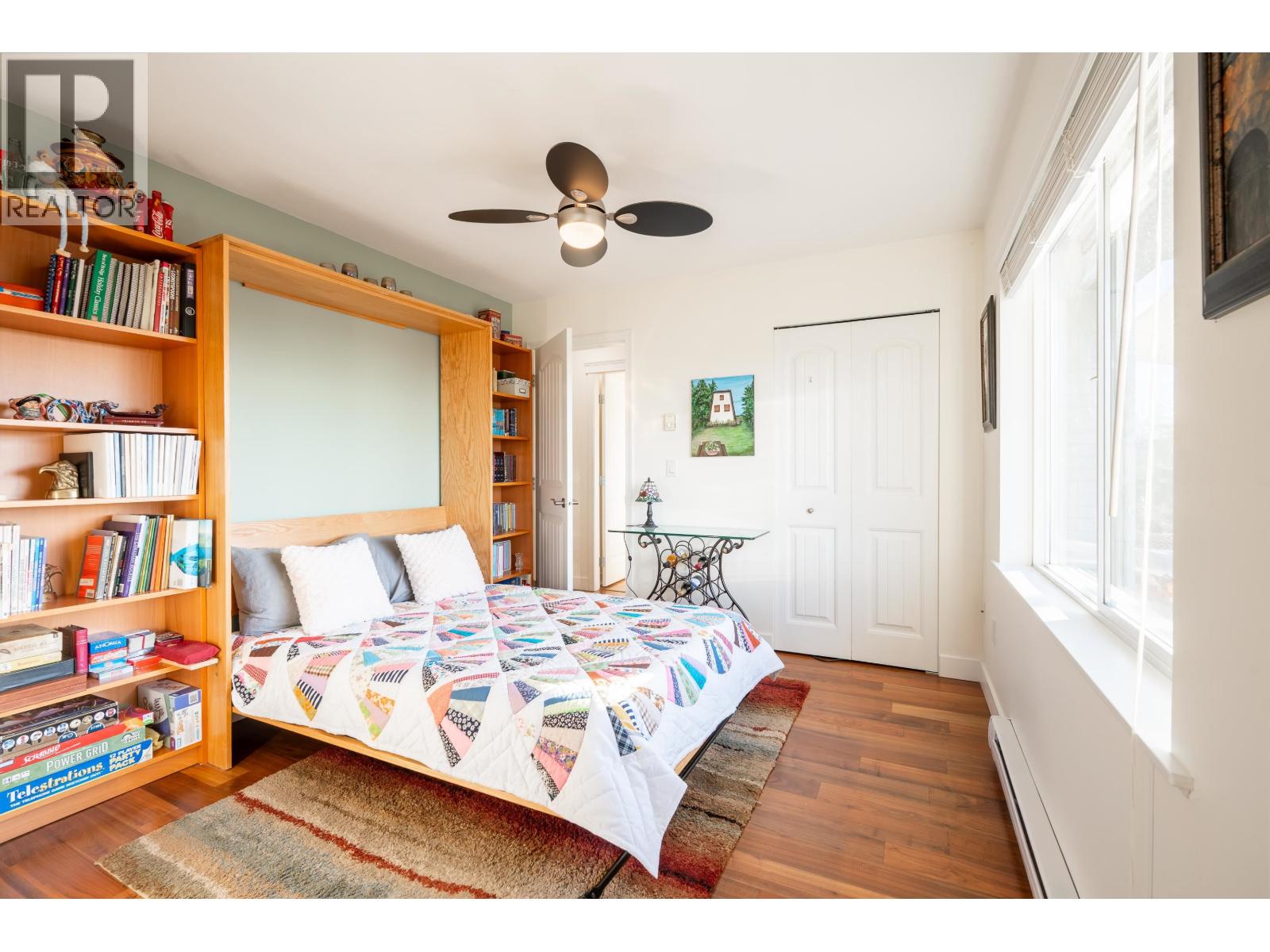 5696 EMILY WAY, Sechelt