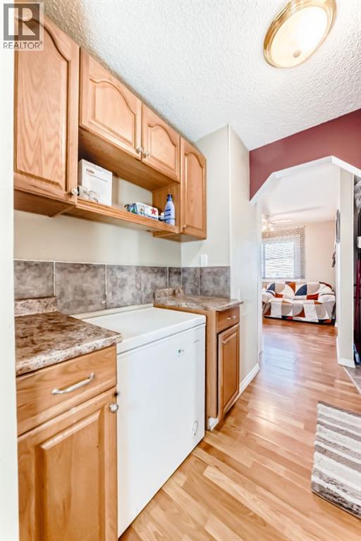 4523 47 Street, Innisfail