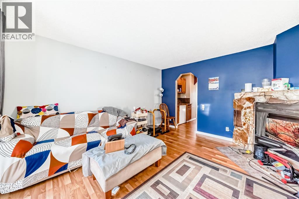 4523 47 Street, Innisfail