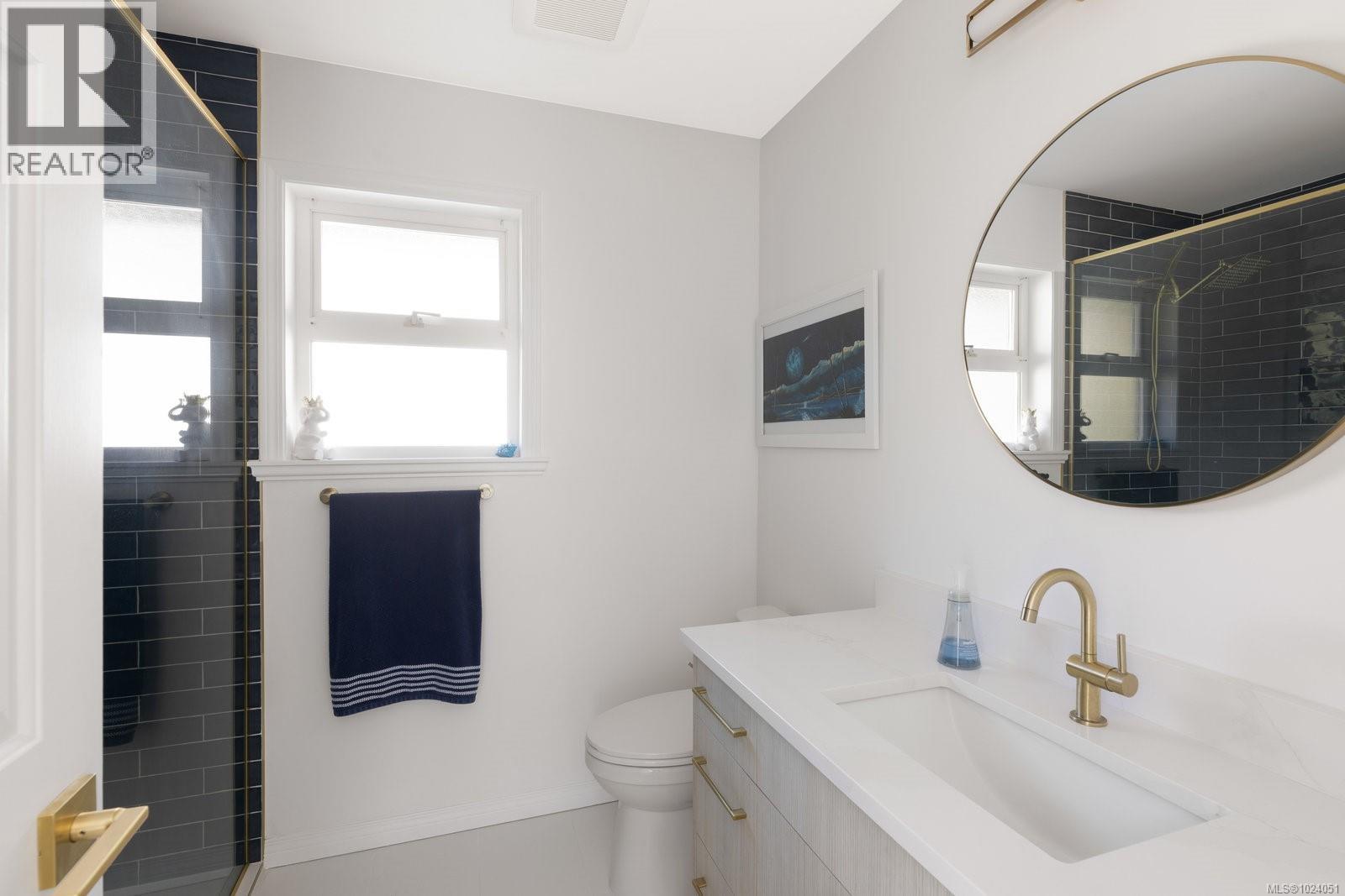  2545 Newman Road, Central Saanich