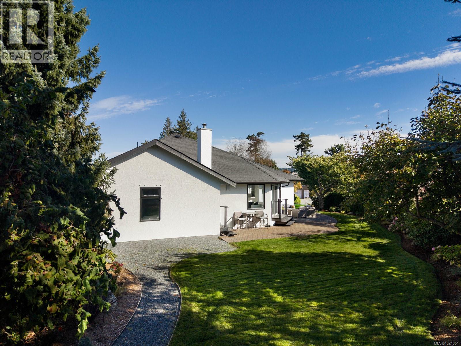  2545 Newman Road, Central Saanich