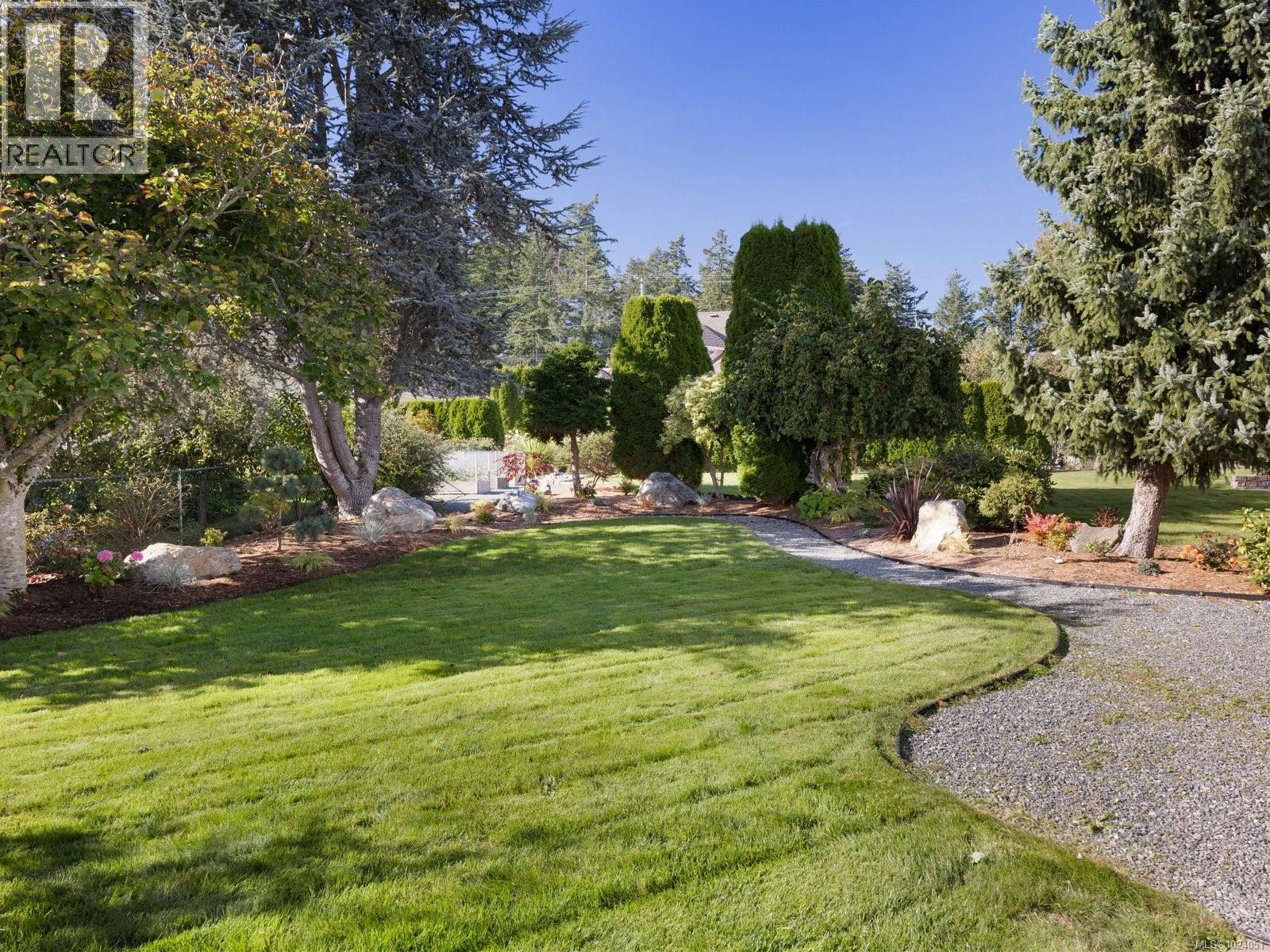  2545 Newman Road, Central Saanich