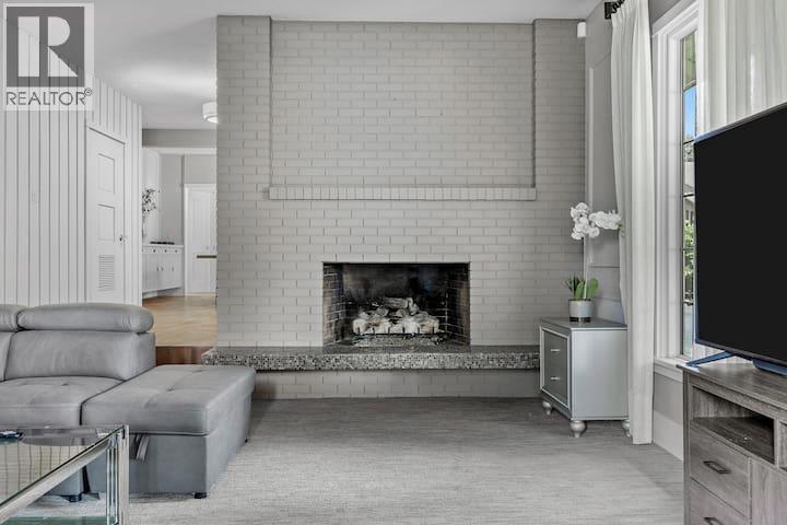  2065 Long Street, Kelowna