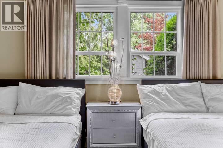  2065 Long Street, Kelowna