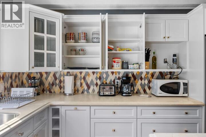  2065 Long Street, Kelowna