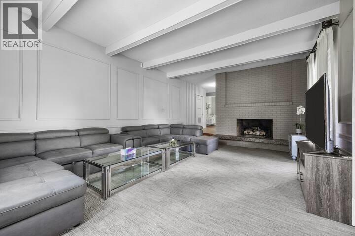  2065 Long Street, Kelowna