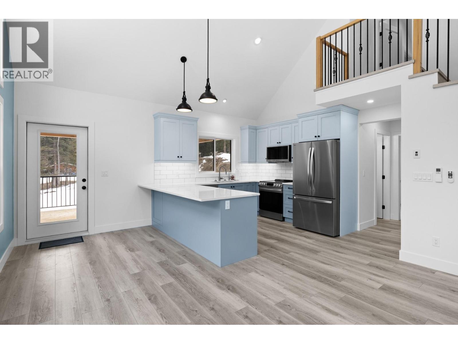 645 Grand Oro Road, Kaleden