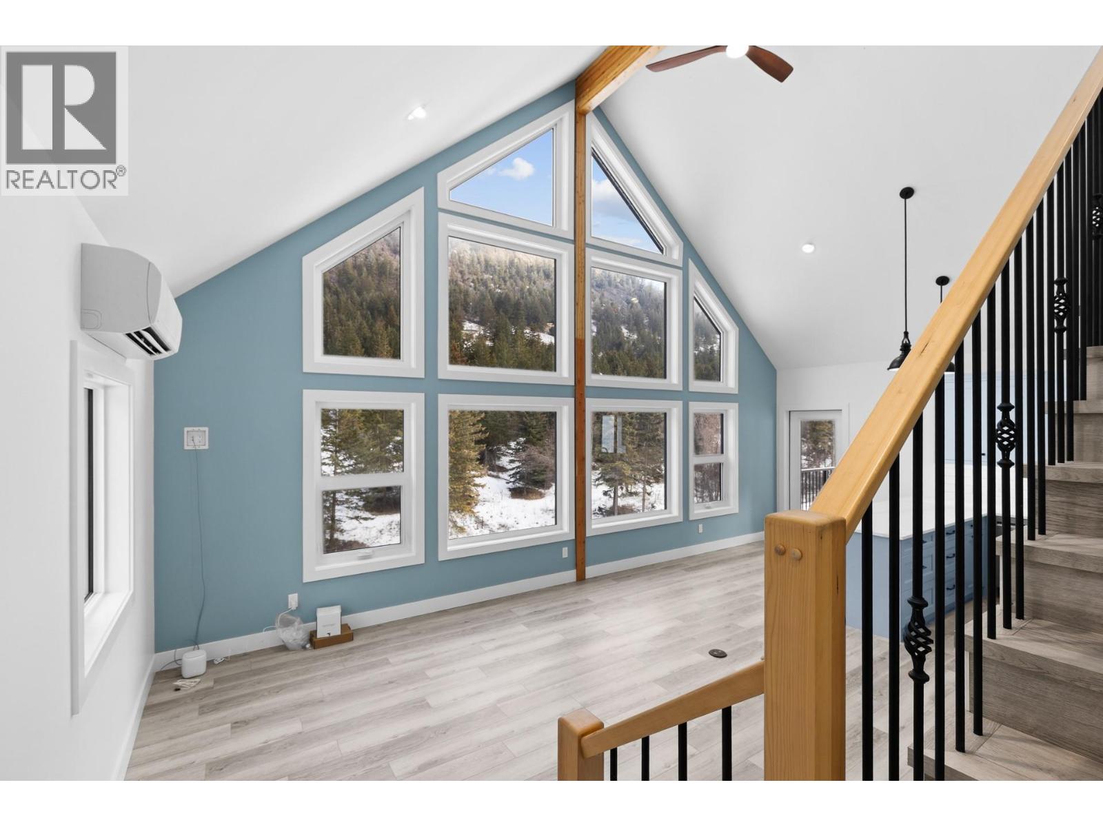 645 Grand Oro Road, Kaleden