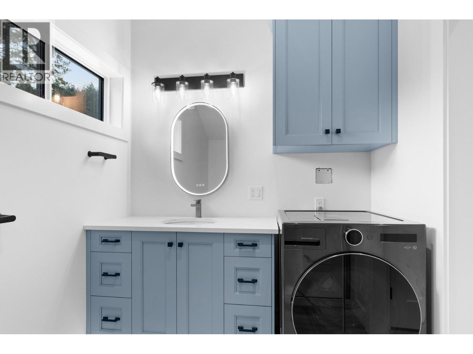 645 Grand Oro Road, Kaleden