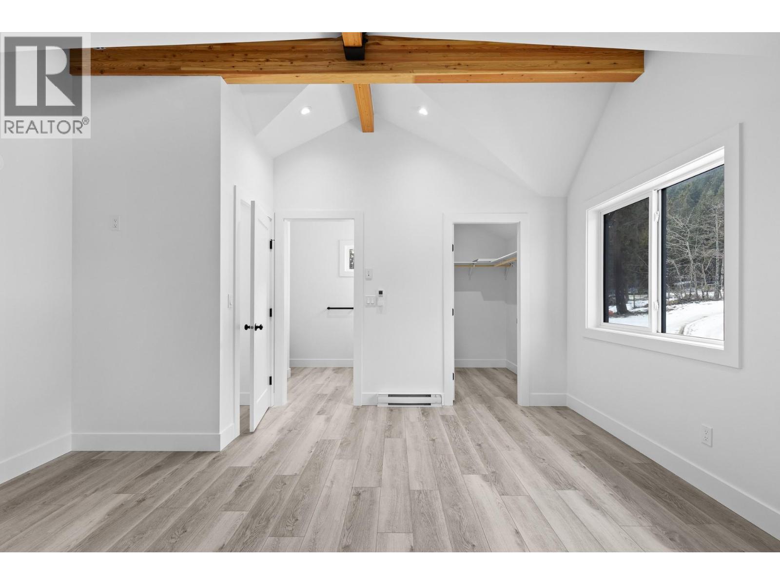 645 Grand Oro Road, Kaleden