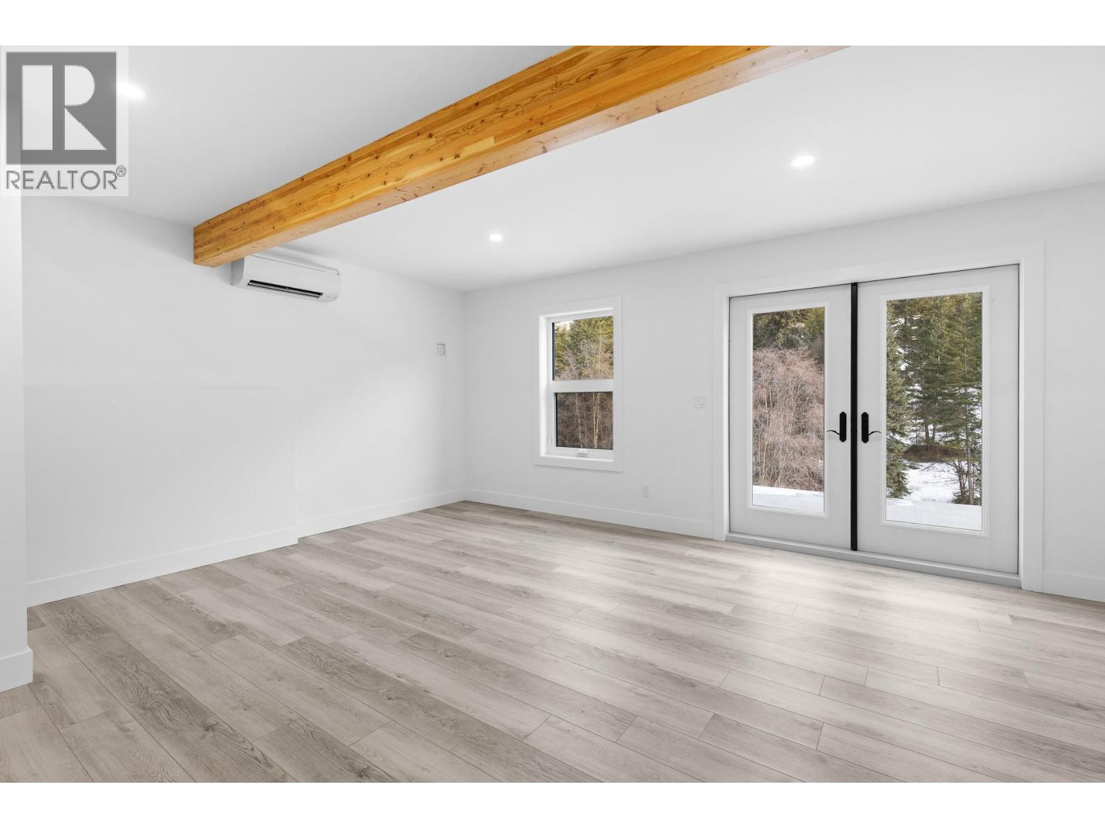 645 Grand Oro Road, Kaleden