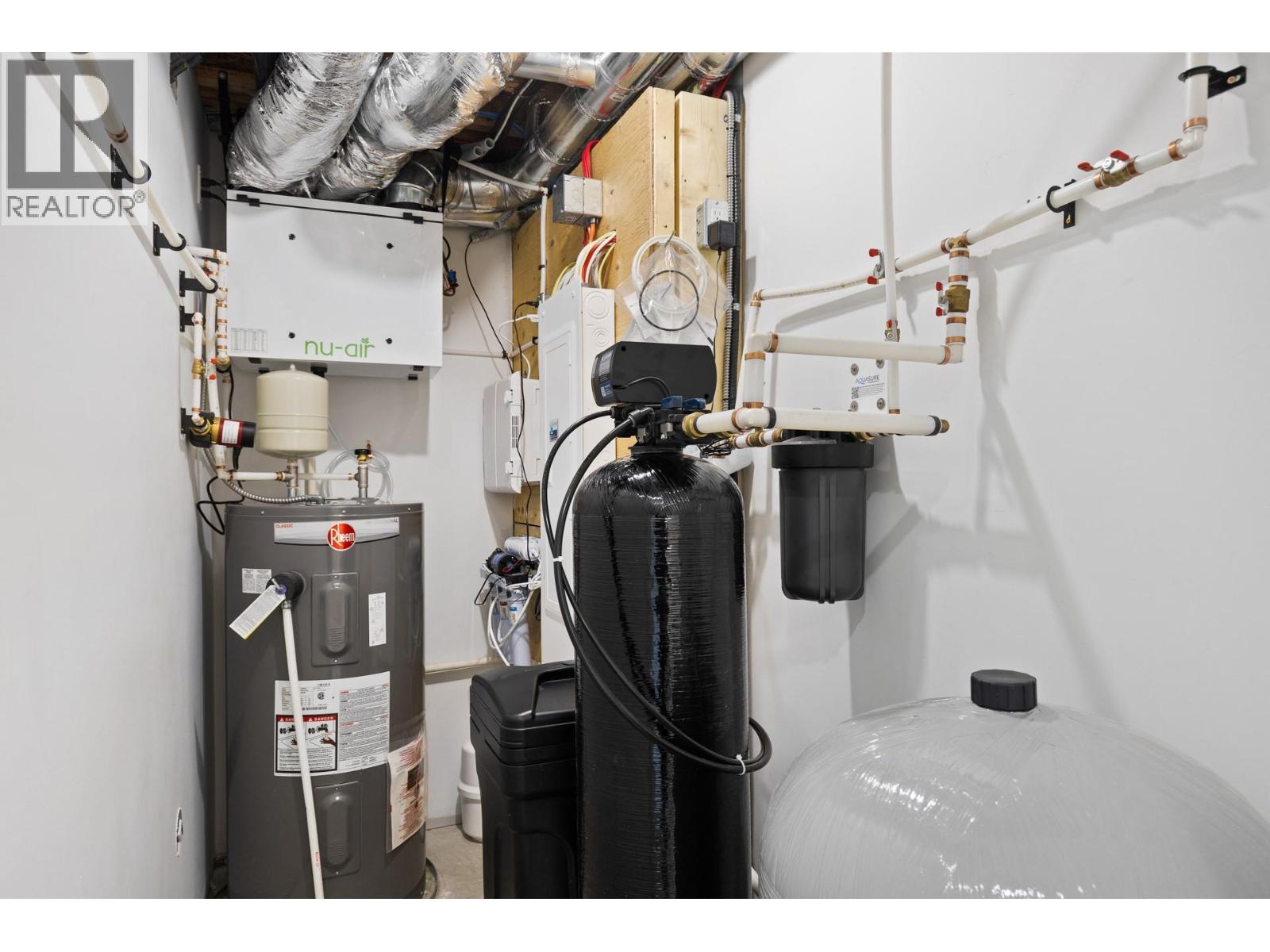 645 Grand Oro Road, Kaleden