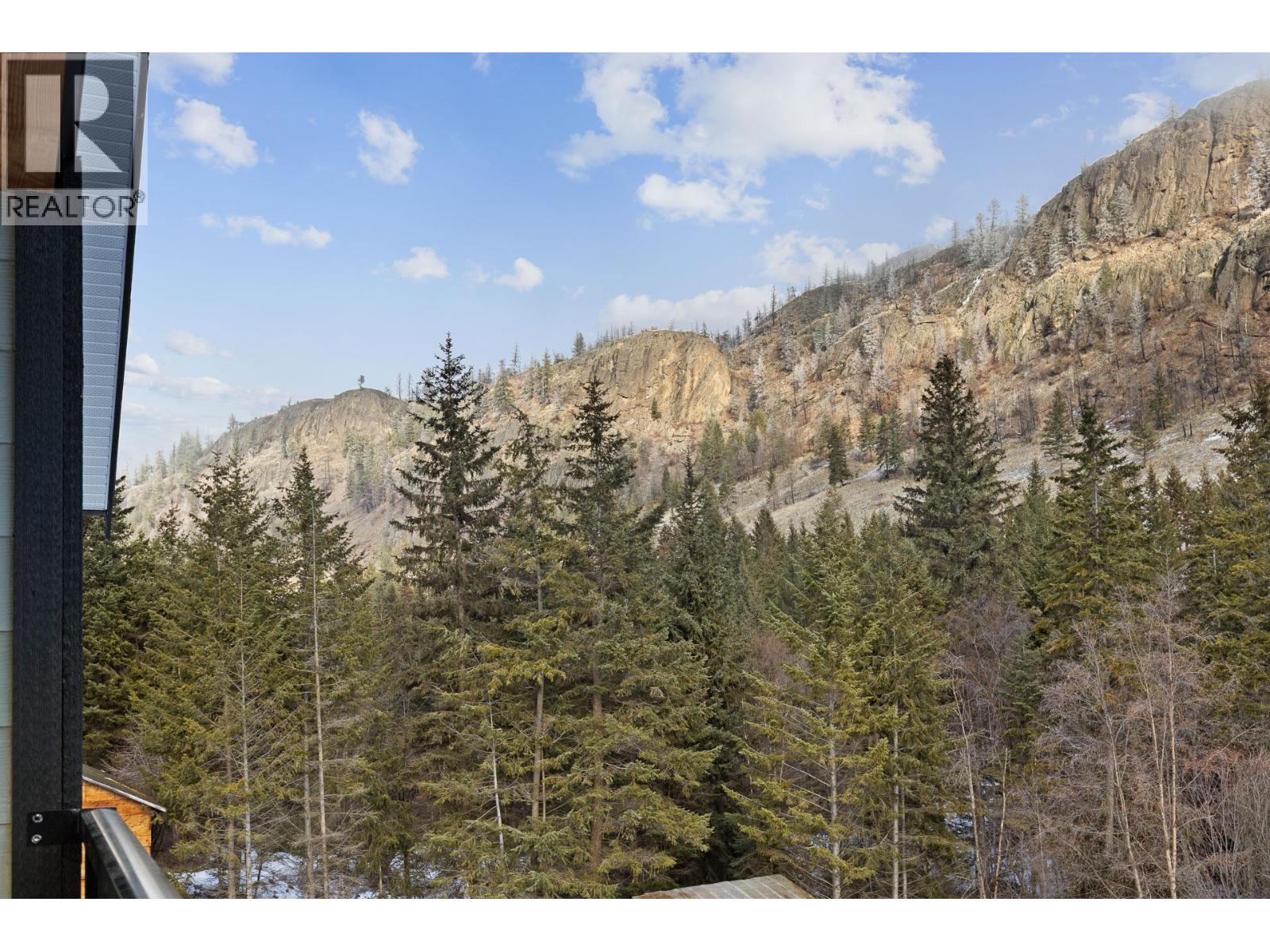 645 Grand Oro Road, Kaleden