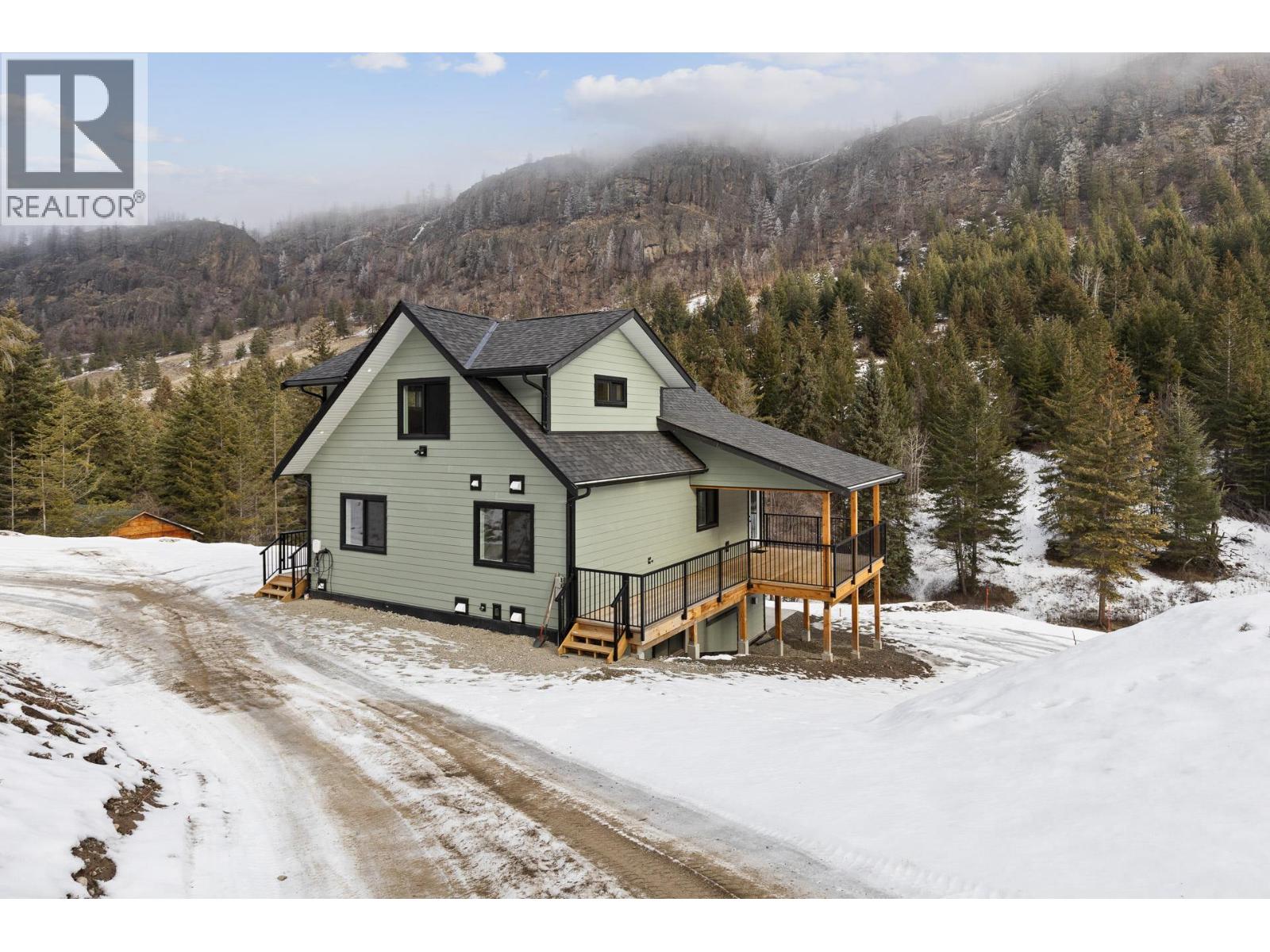 645 Grand Oro Road, Kaleden