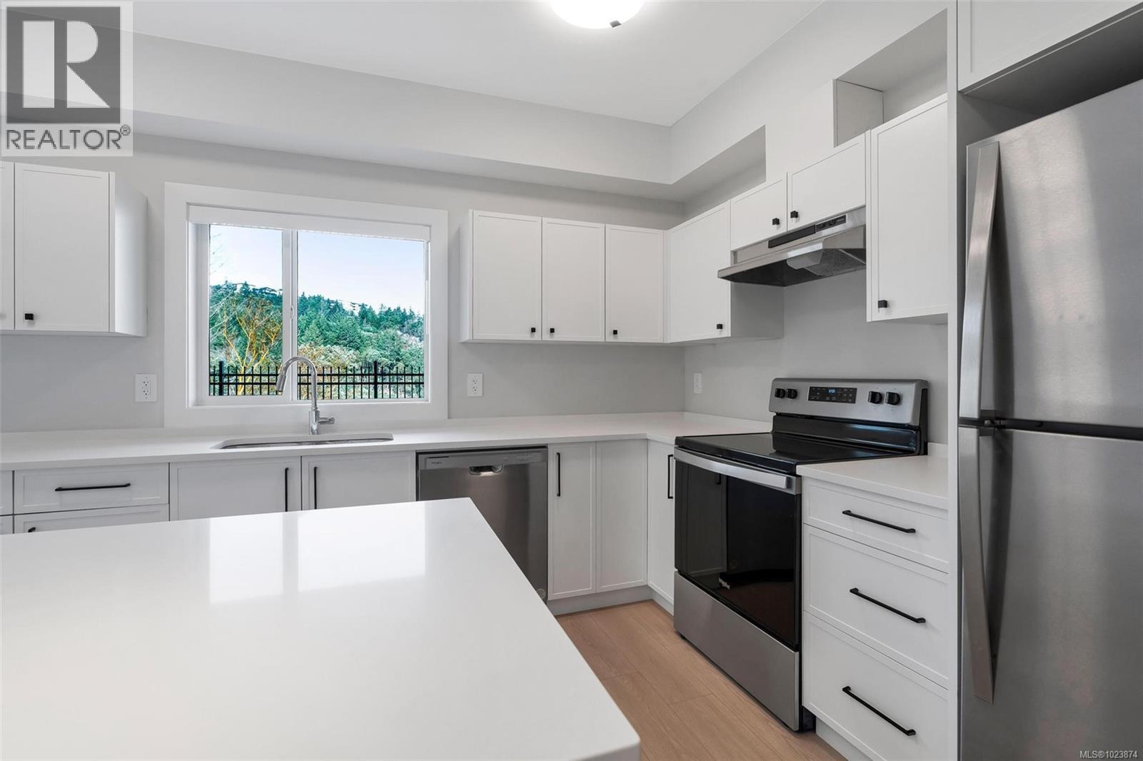 1406 Sandstone Lane, Langford