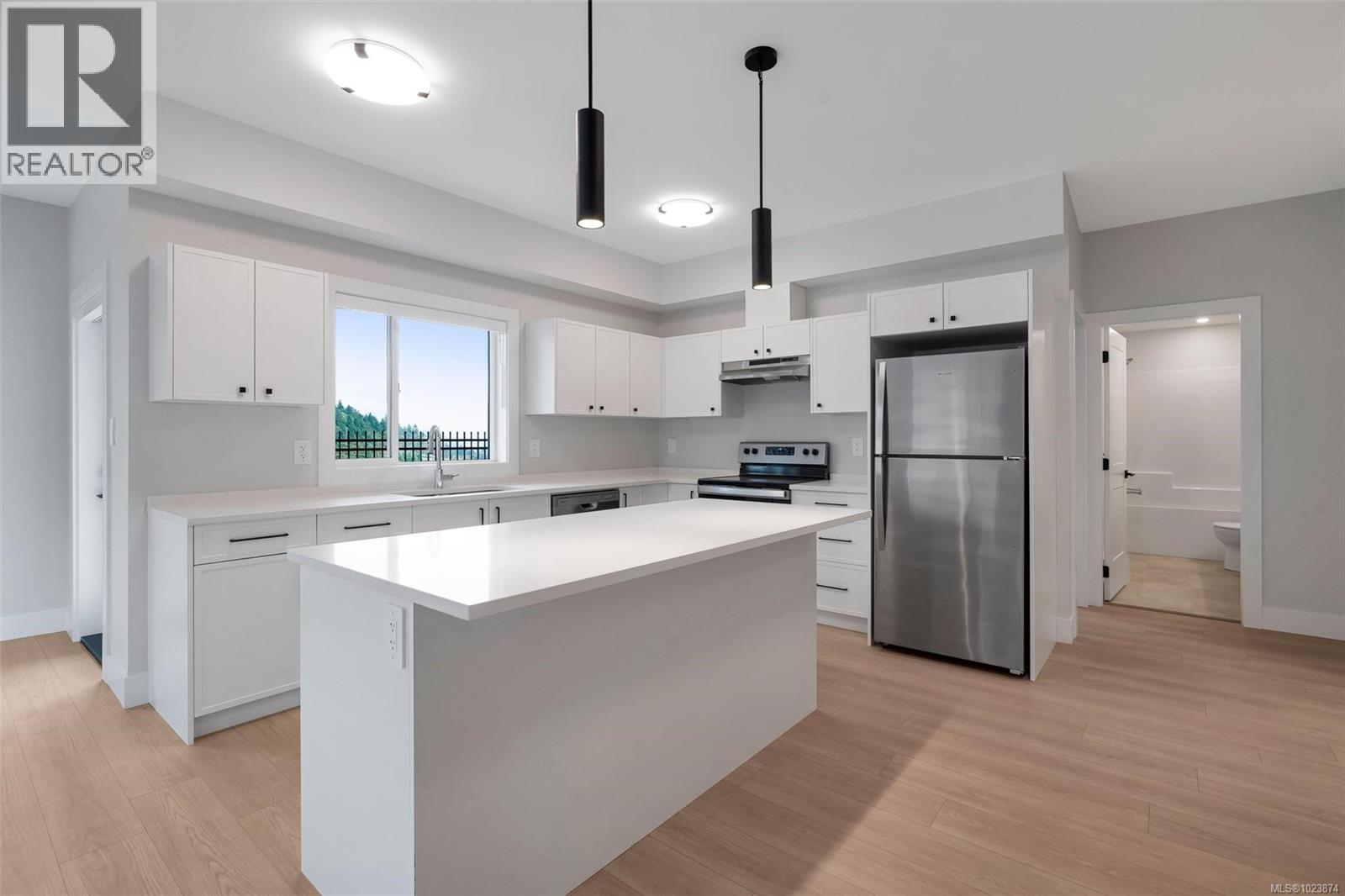 1406 Sandstone Lane, Langford