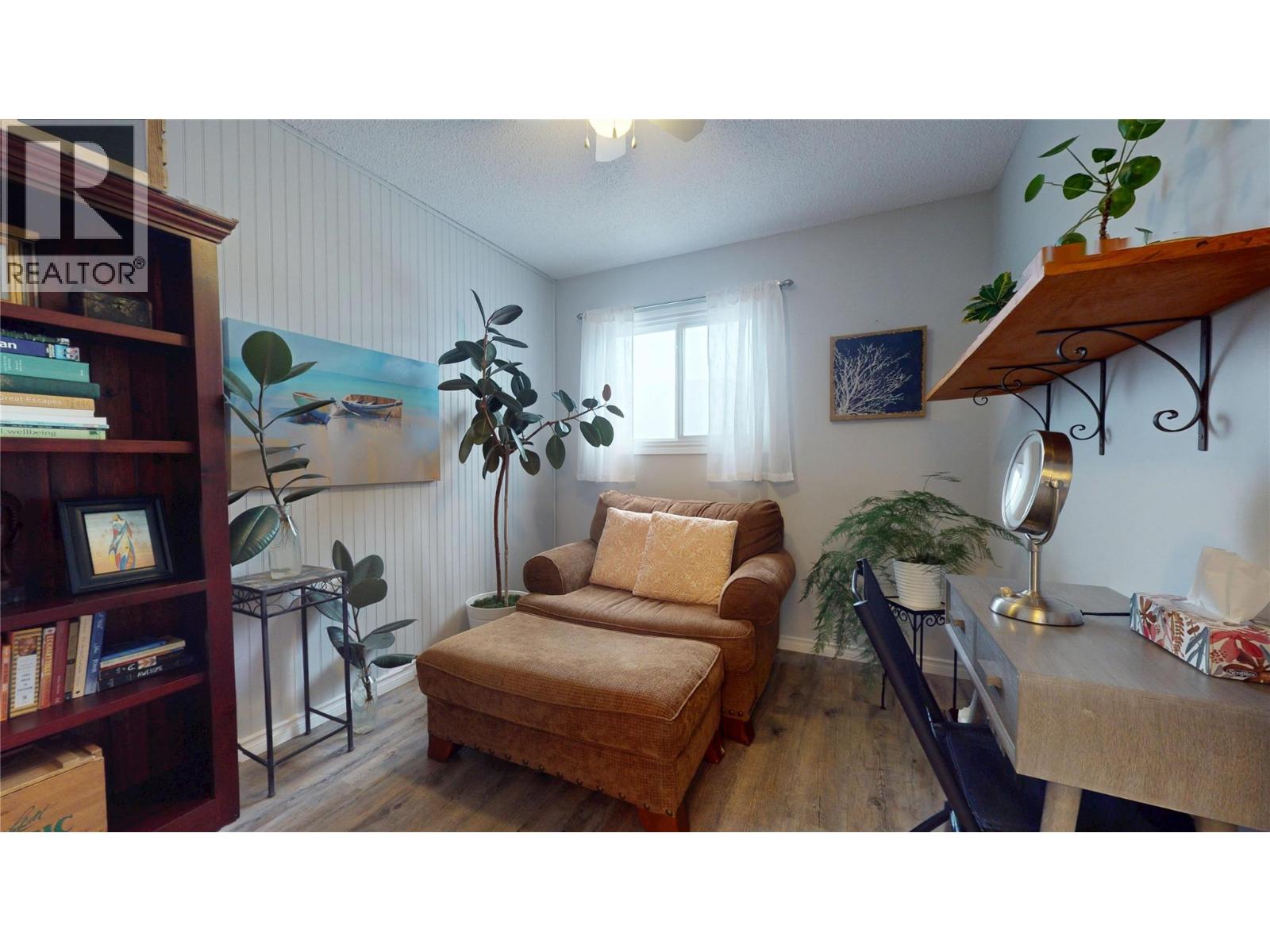 118 23rd Avenue S Unit# 2, Cranbrook