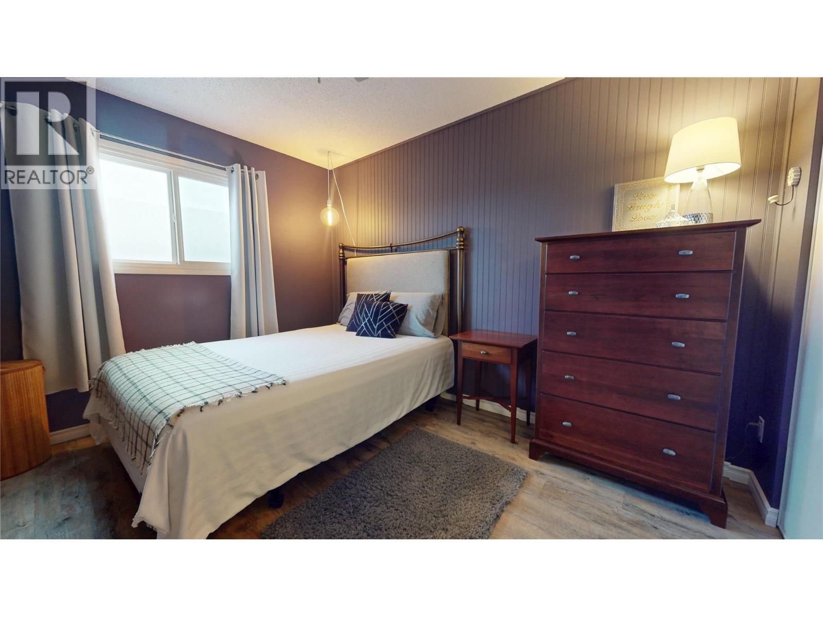 118 23rd Avenue S Unit# 2, Cranbrook