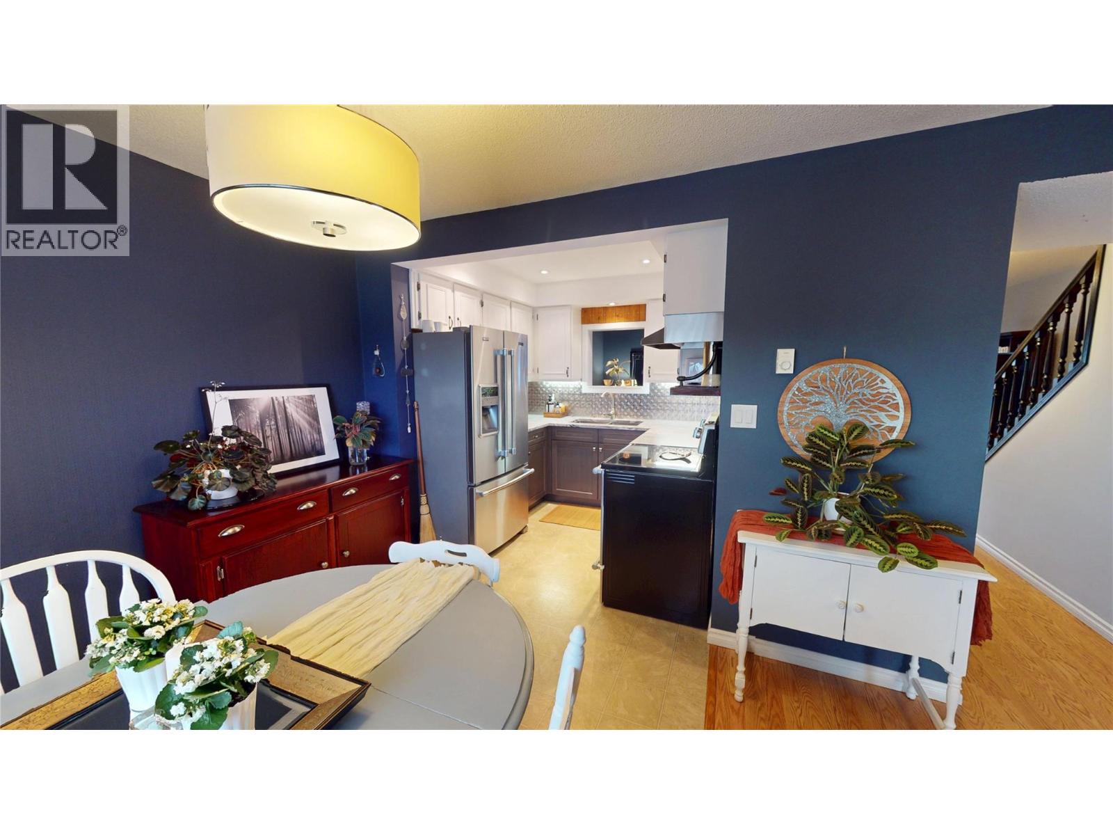 118 23rd Avenue S Unit# 2, Cranbrook