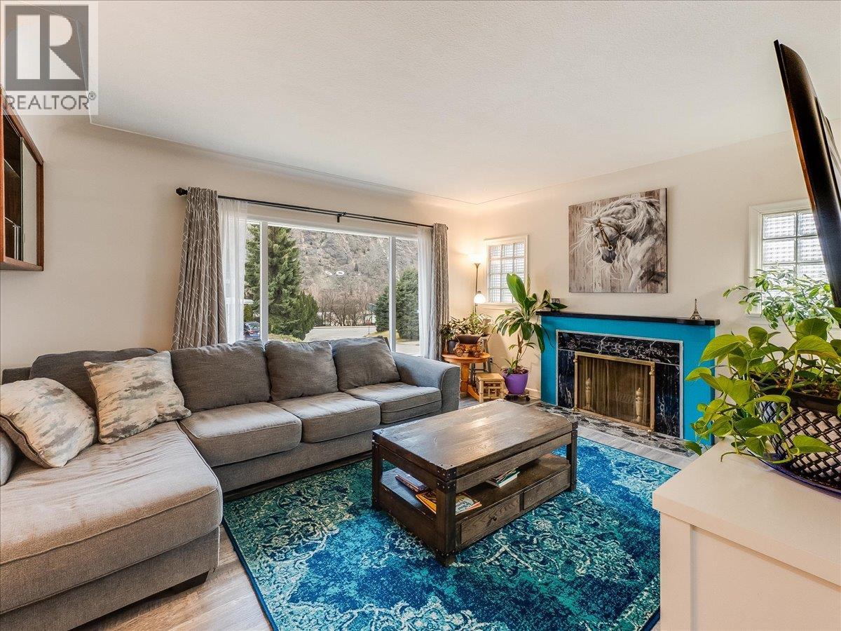 3409 Marigold Drive, Trail