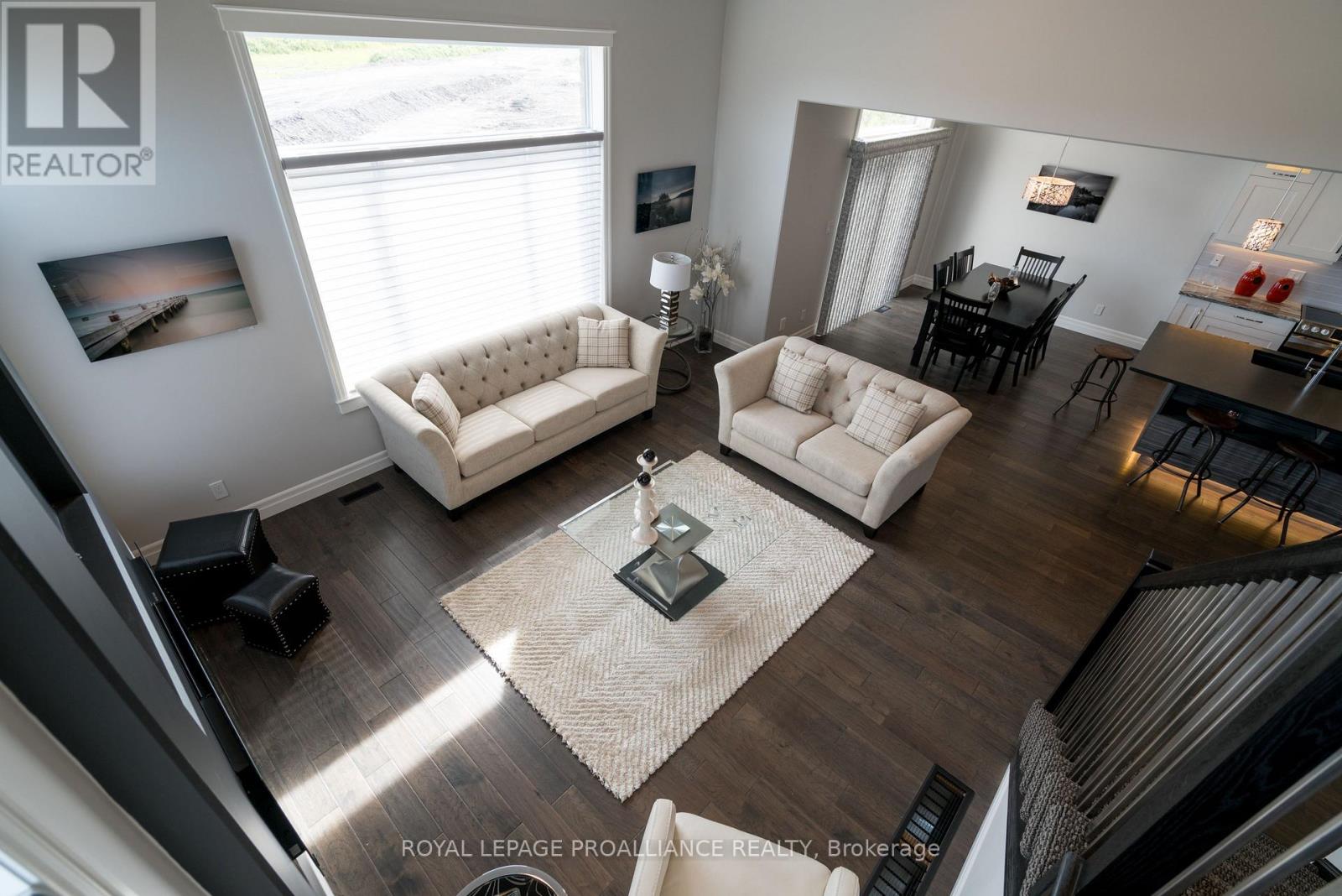62 HAMPTON RIDGE DRIVE - 18