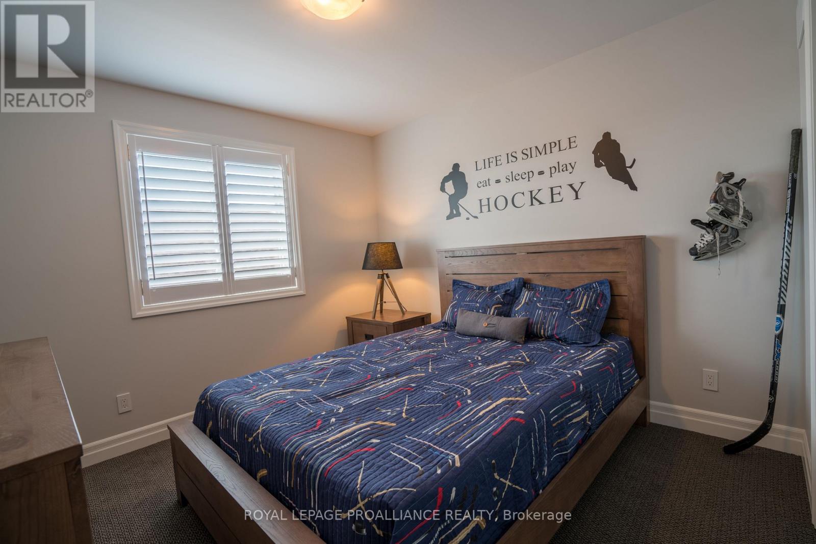 62 HAMPTON RIDGE DRIVE - 29
