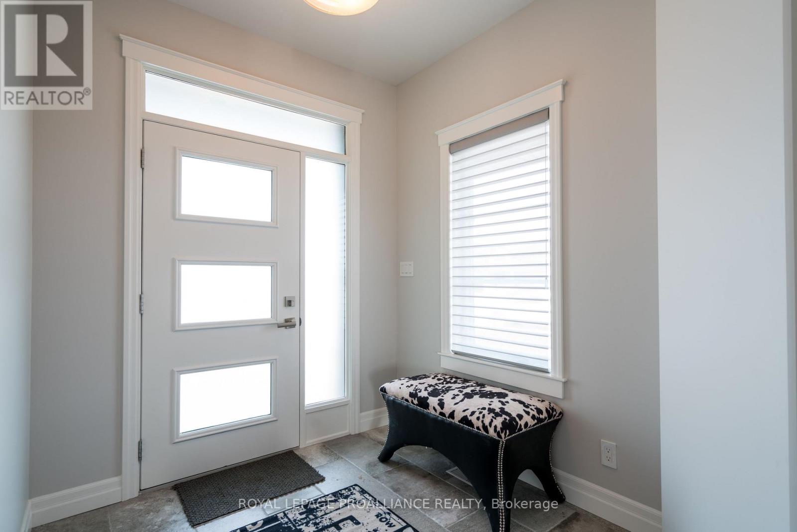 62 HAMPTON RIDGE DRIVE - 7