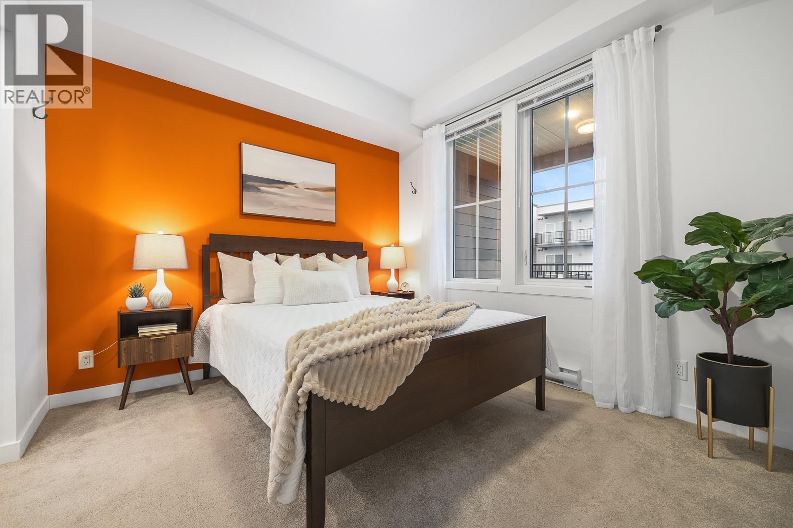 PH12 1775 Chapman Place, Kelowna