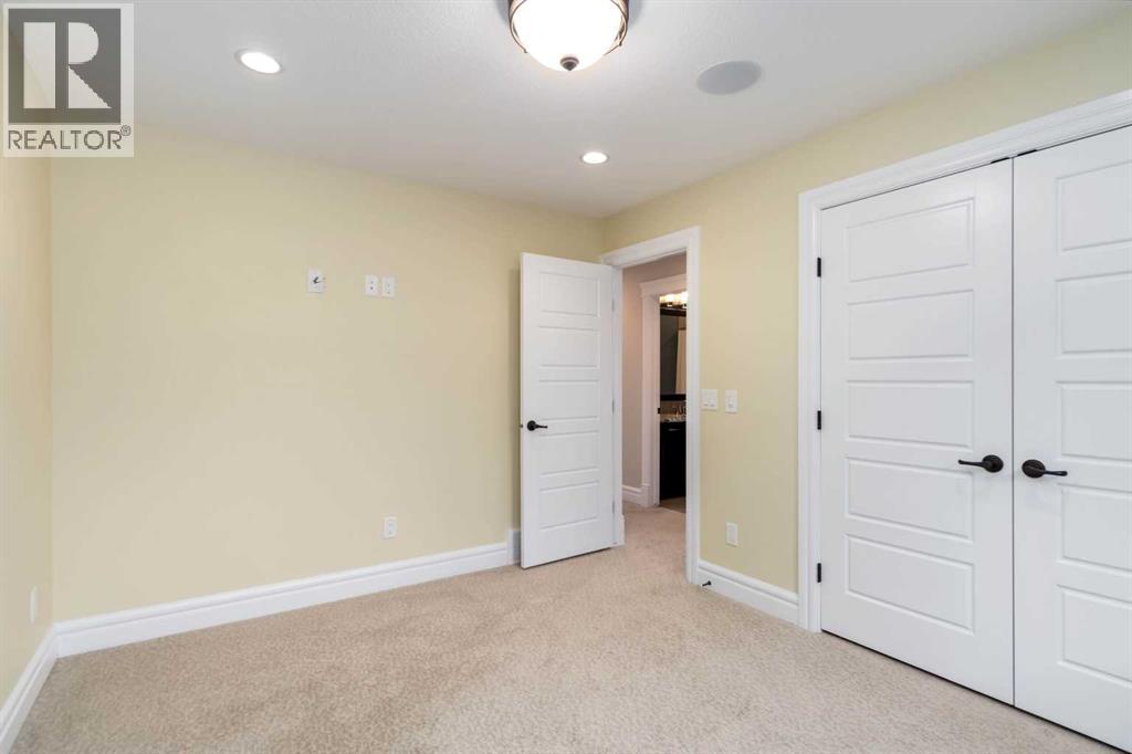 136 Dixon Road, Fort McMurray