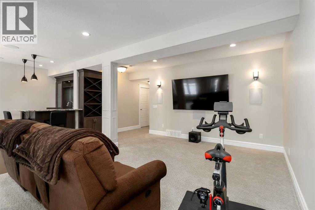 136 Dixon Road, Fort McMurray