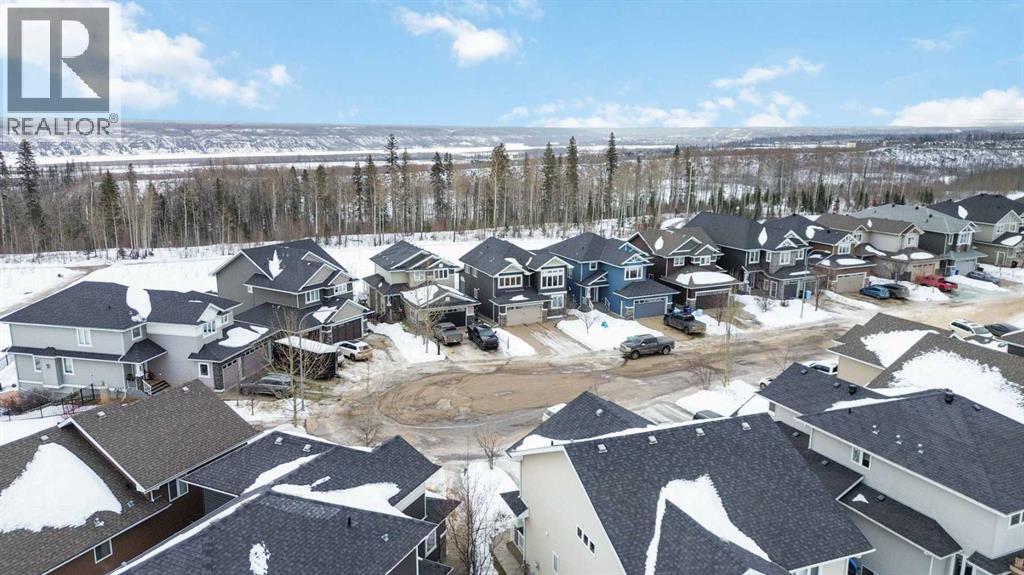 136 Dixon Road, Fort McMurray