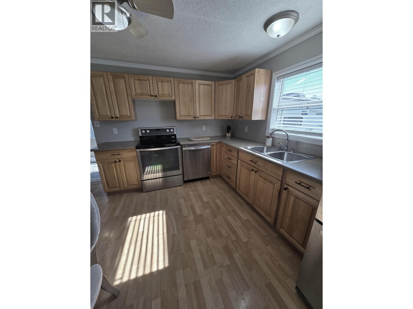 8224 99 AVENUE, Fort St. John