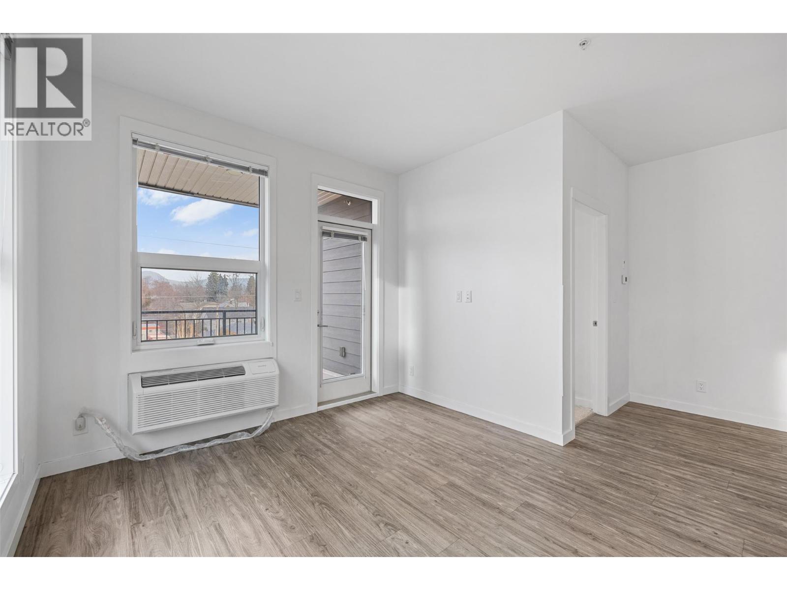 315 1800 Richter Street, Kelowna