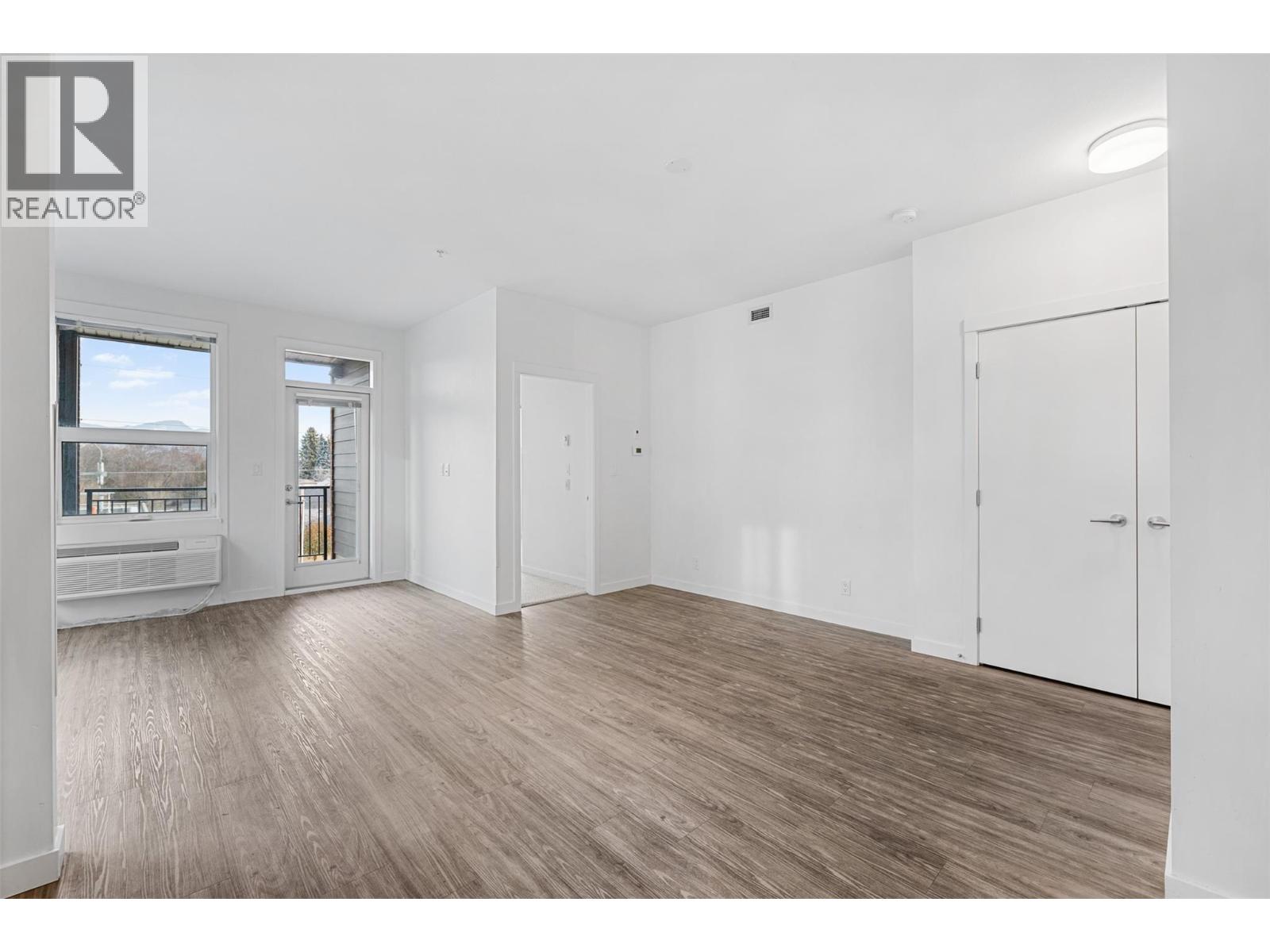 315 1800 Richter Street, Kelowna