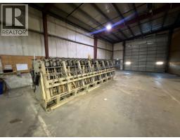 1860 Campbell Crescent, Quesnel, BC V2J5Z9 Photo 8