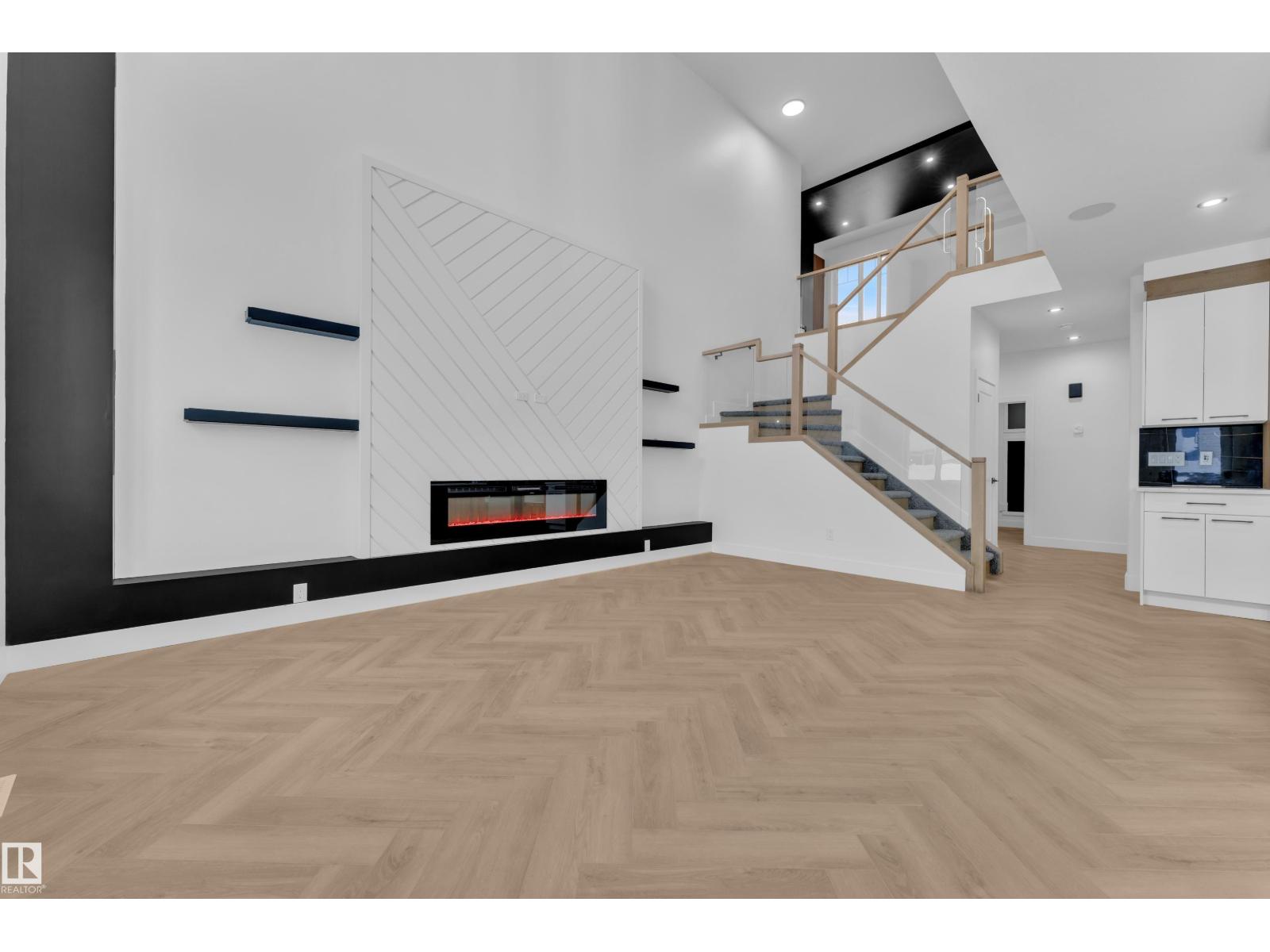 749 ASTORIA WY, Devon