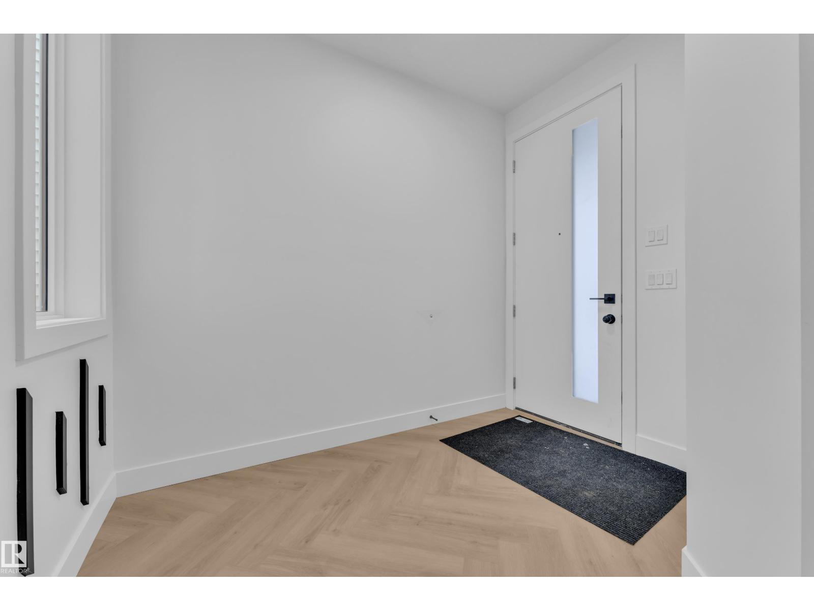 749 ASTORIA WY, Devon