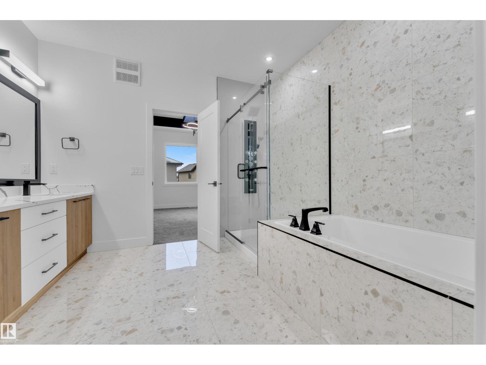 749 ASTORIA WY, Devon