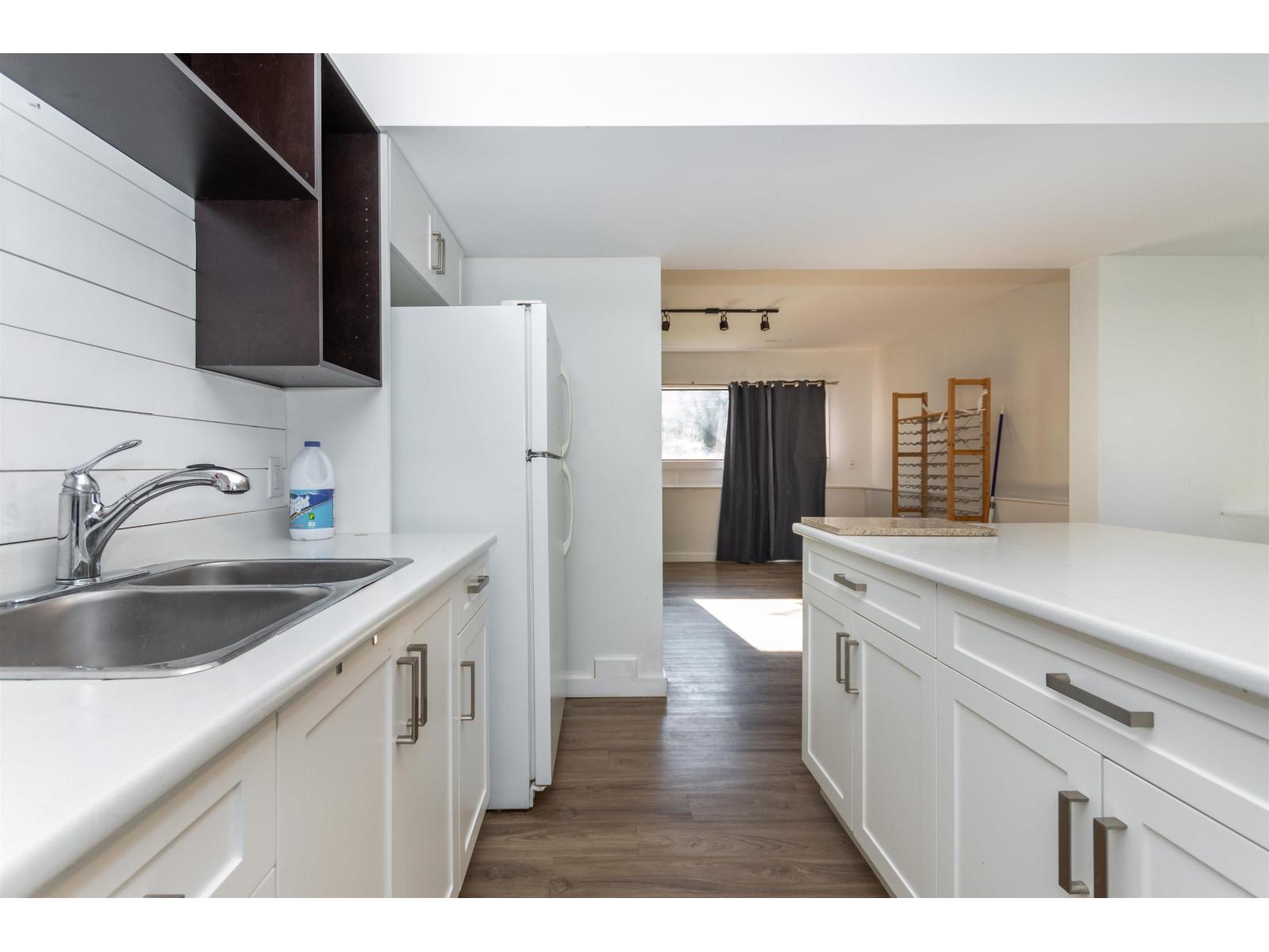 63797 BEECH AVENUE, Hope, Hope