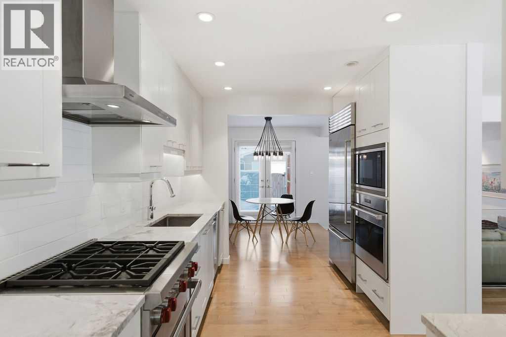 Single Family House Bungalow for Sale in  Lane Crescent SW Lakeview Calgary 