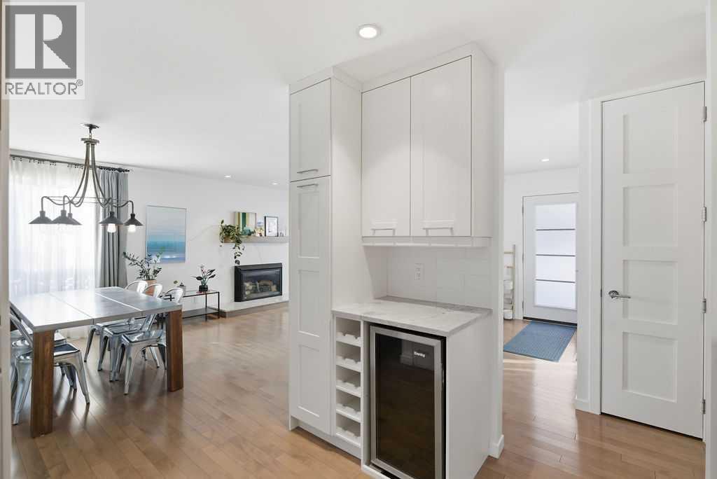 Single Family House Bungalow for Sale in  Lane Crescent SW Lakeview Calgary 