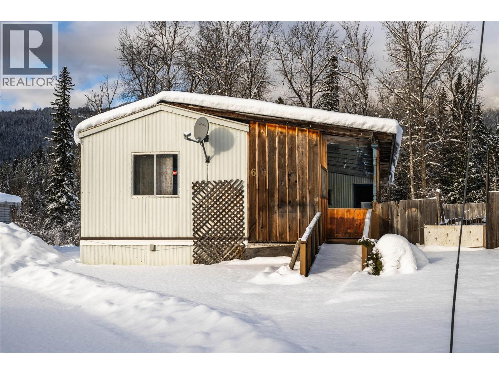  3643 Malakwa Road, Malakwa