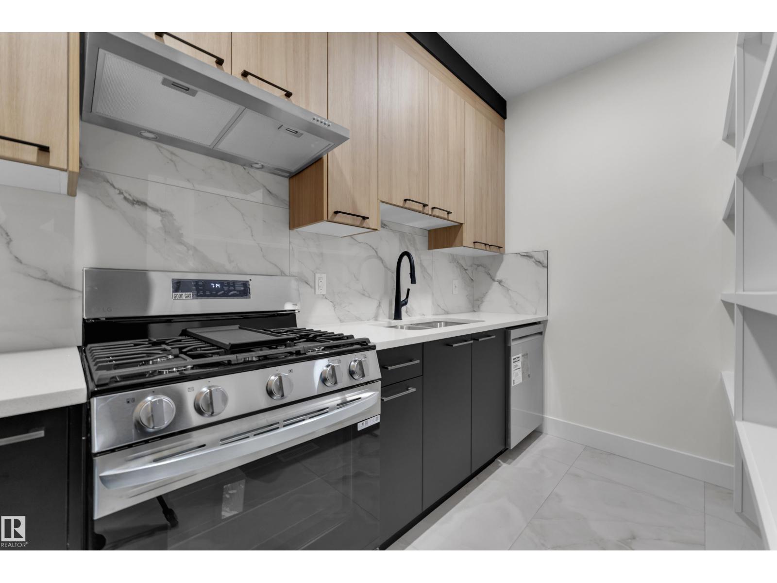 4008 40 ST, Beaumont